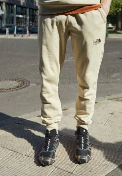 The North Face NEW LOGO PANT - Tracksuit Bottoms - Gravel