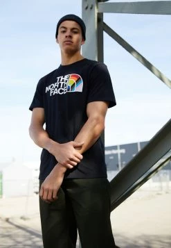 The North Face PRIDE TEE - Print T-shirt - Black