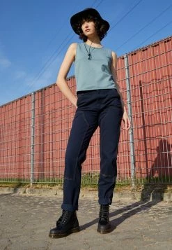 The North Face HERITAGE LABEL TANK - Top - Goblin Blue