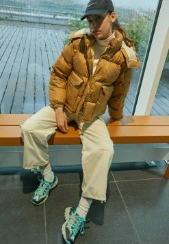 The North Face SIERRA SHORT JACKET - Down Jacket - Utility Brown